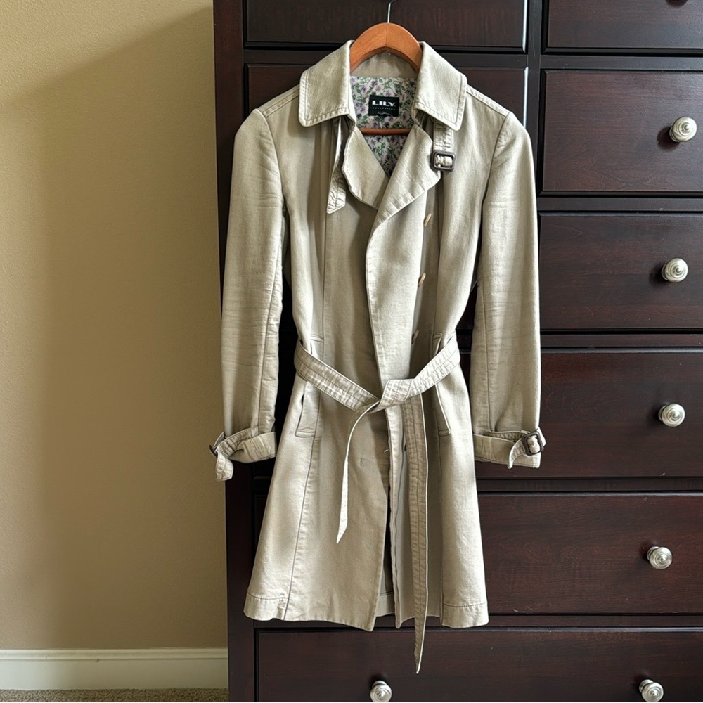 Khaki Belted Trench Coat size 00